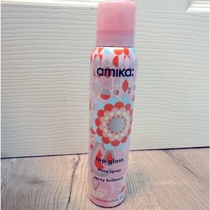 Amika top gloss